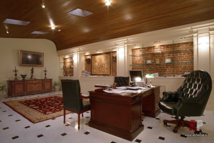 Фото интерьера кабинета офиса в классическом стиле