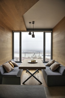 Фото интерьера столовой квартиры в эко стиле