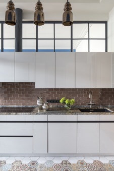 Фото интерьера кухни квартиры в стиле фьюжн