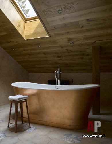 Фото интерьера ванной комнаты дома в стиле кантри