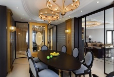 Фото интерьера столовой пентхауса в стиле ар-деко