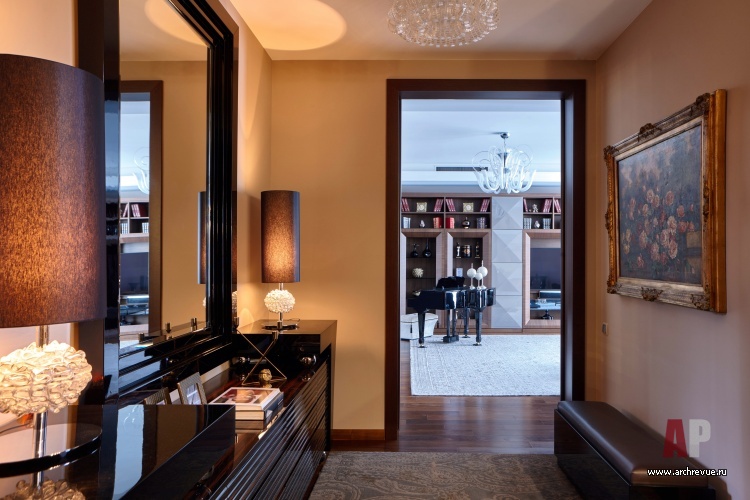 Фото интерьера входной зоны таунхауса в современном стиле