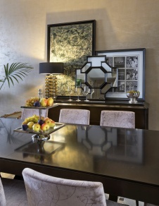 Фото интерьера столовой танухауса в стиле ар-деко