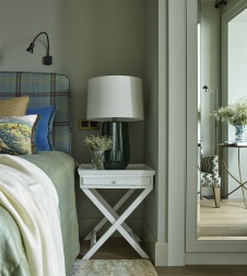 Фото интерьера спальни в стиле неоклассика