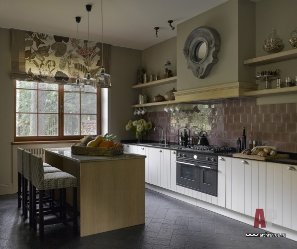 Фото интерьера кухни дома в стиле фьюжн