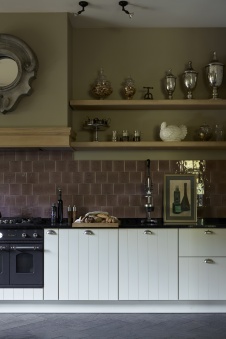 Фото интерьера кухни дома в стиле фьюжн