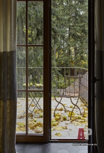 Фото интерьера террасы дома в стиле фьюжн