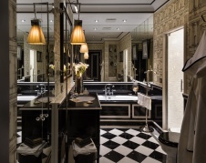 Фото интерьера санузла квартиры в стиле неоклассике