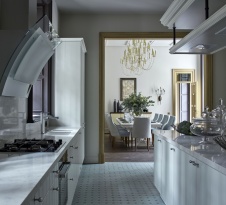 Фото интерьера кухни дома в американском стиле