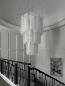 Фото интерьера лестницы дома в американском стиле