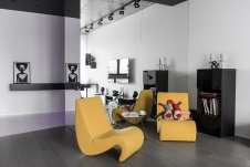 Фото интерьера гостиной квартиры в стиле минимализм