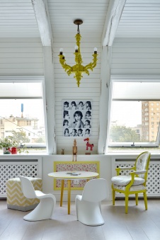 Фото интерьера детской двухэтажной квартиры в стиле фьюжн