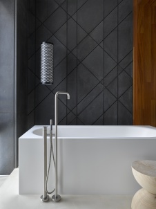 Фото интерьера ванной квартиры в стиле фьюжн