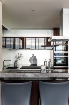 Фото интерьера кухни квартиры в стиле фьюжн