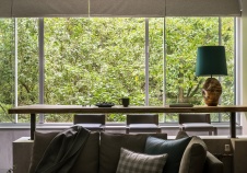 Фото интерьера гостиной квартиры стиле эко