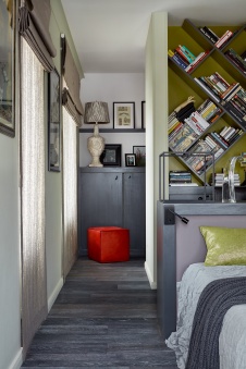 Фото интерьера библиотеки квартиры в стиле фьюжн