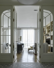 Фото интерьера входной зоны квартиры в стиле фьюжн