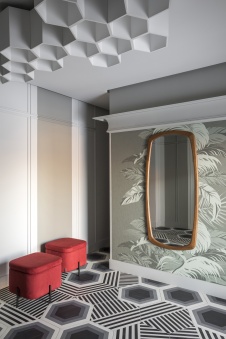 Фото интерьера входной зоны дома в стиле фьюжн