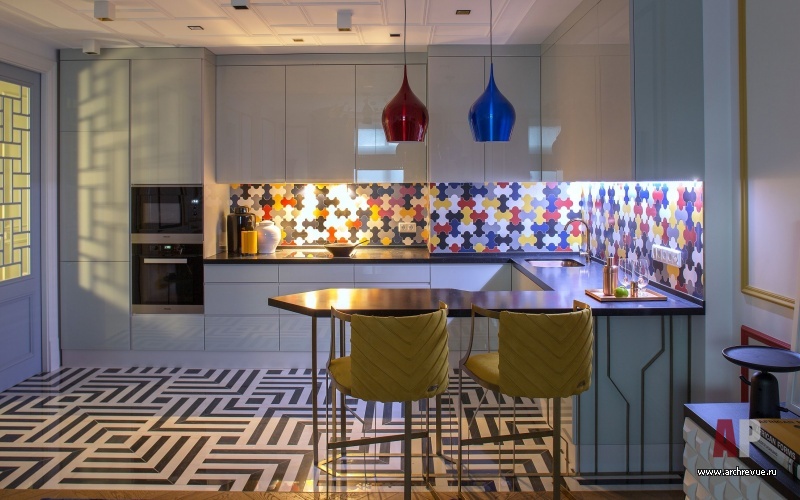 Фото интерьера кухни квартиры в стиле китч