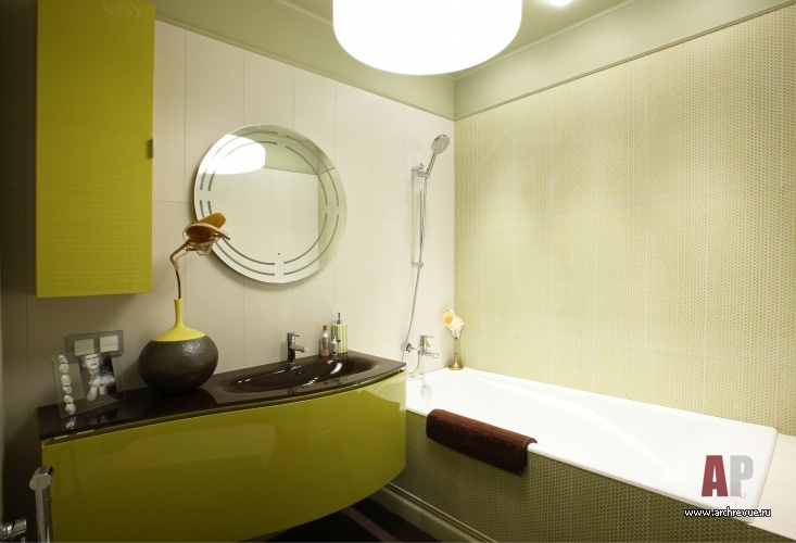 Фото интерьера ванной комнаты квартиры в стиле фьюжн