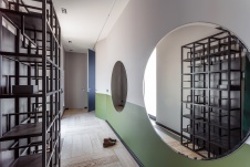 Фото интерьера входной зоны небольшого дома в современном стиле