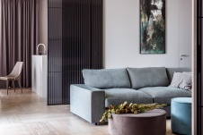 Фото интерьера гостиной небольшого дома в современном стиле