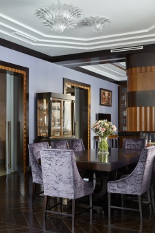 Фото интерьера столовой дома в стиле фьюжн