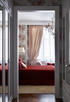 Фото интерьера детской квартиры в стиле неоклассика 