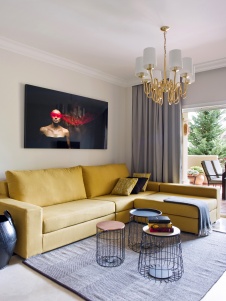 Фото интерьера гостиной квартиры в стиле фьюжн