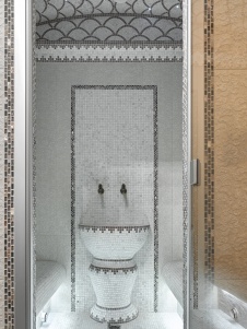 Фото интерьера хаммама таунхауса в стиле неоклассика