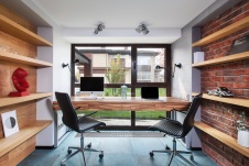 Фото интерьера кабинета дома в стиле минимализм