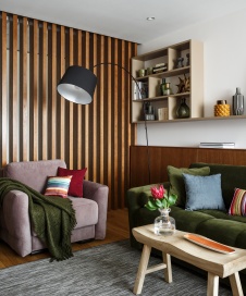 Фото интерьера гостиной квартиры в стиле эко