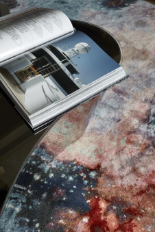 Фото интерьера гостиной квартиры в стиле неоклассика 