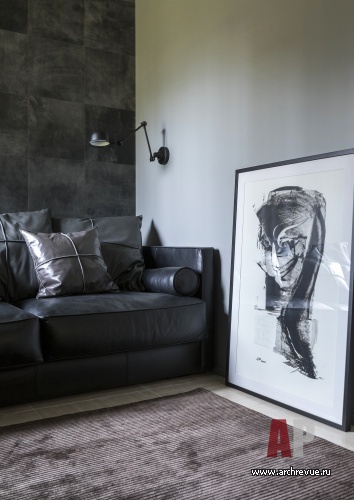 Фото интерьера кабинета квартиры в стиле минимализм