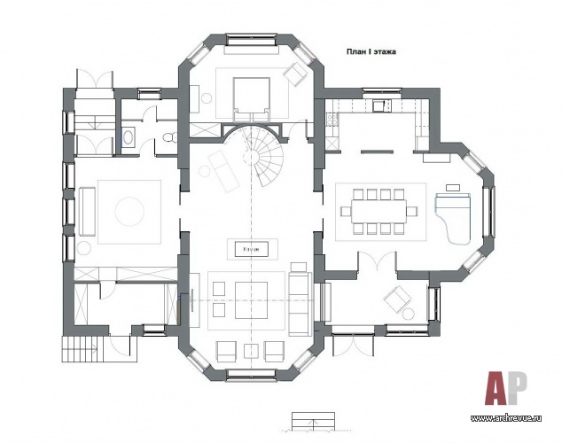 Планировка 1 этажа 2-х этажного семейного дома в Подмосковье.