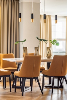 Фото интерьера столовой квартиры в современном стиле