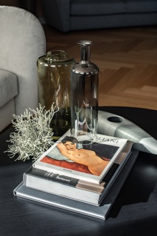 Фото интерьера гостиной квартиры в современном стиле