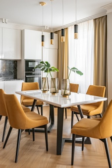 Фото интерьера кухни квартиры в современном стиле