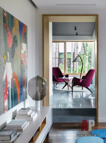 Фото интерьера коридора дома в стиле авангард