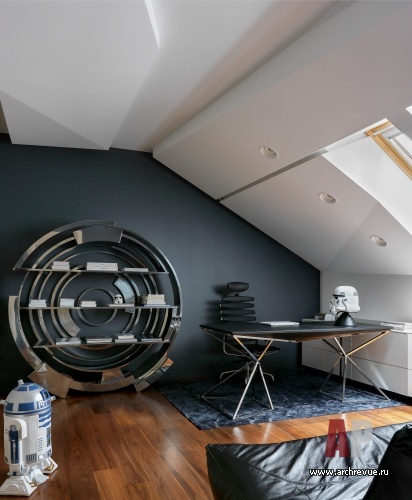 Фото интерьера мансарды дома в стиле авангард