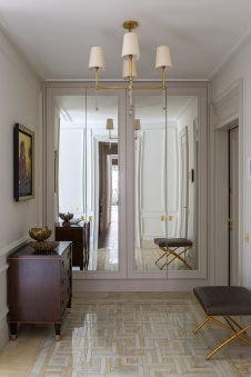 Фото интерьера входной зоны квартиры в стиле фьюжн