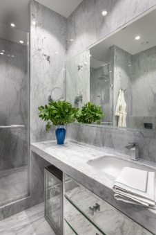 Фото интерьера санузла квартиры в американском стиле