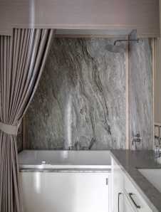 Фото интерьера ванной комнаты квартиры в стиле фьюжн