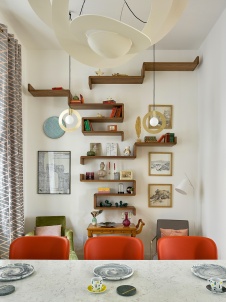 Фото интерьера столовой квартиры в стиле китч