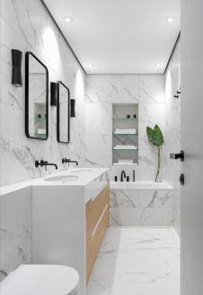 Фото интерьера ванной комнаты квартиры в стиле фьюжн