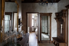 Фото интерьера входной зоны квартиры в стиле эклектика