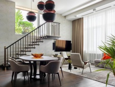 Фото интерьера гостиной пентхауса в стиле фьюжн