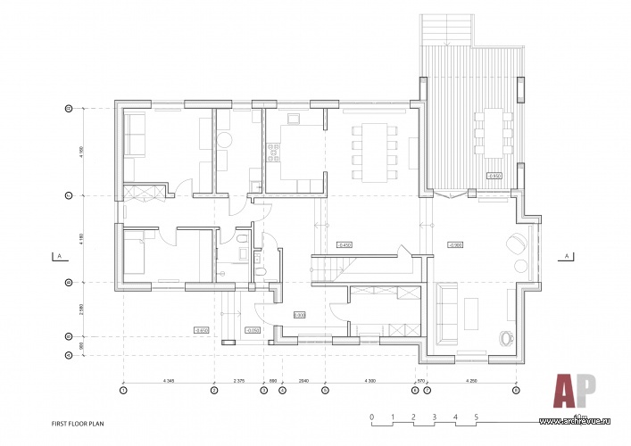 Планировка 1 этажа 2-х этажного каркасного дома из клееного бруса по индивидуальному проекту.
