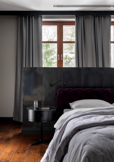 Фото интерьера спальни дома в стиле неоклассика