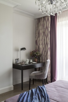 Фото интерьера гостевой квартиры в стиле неоклассика